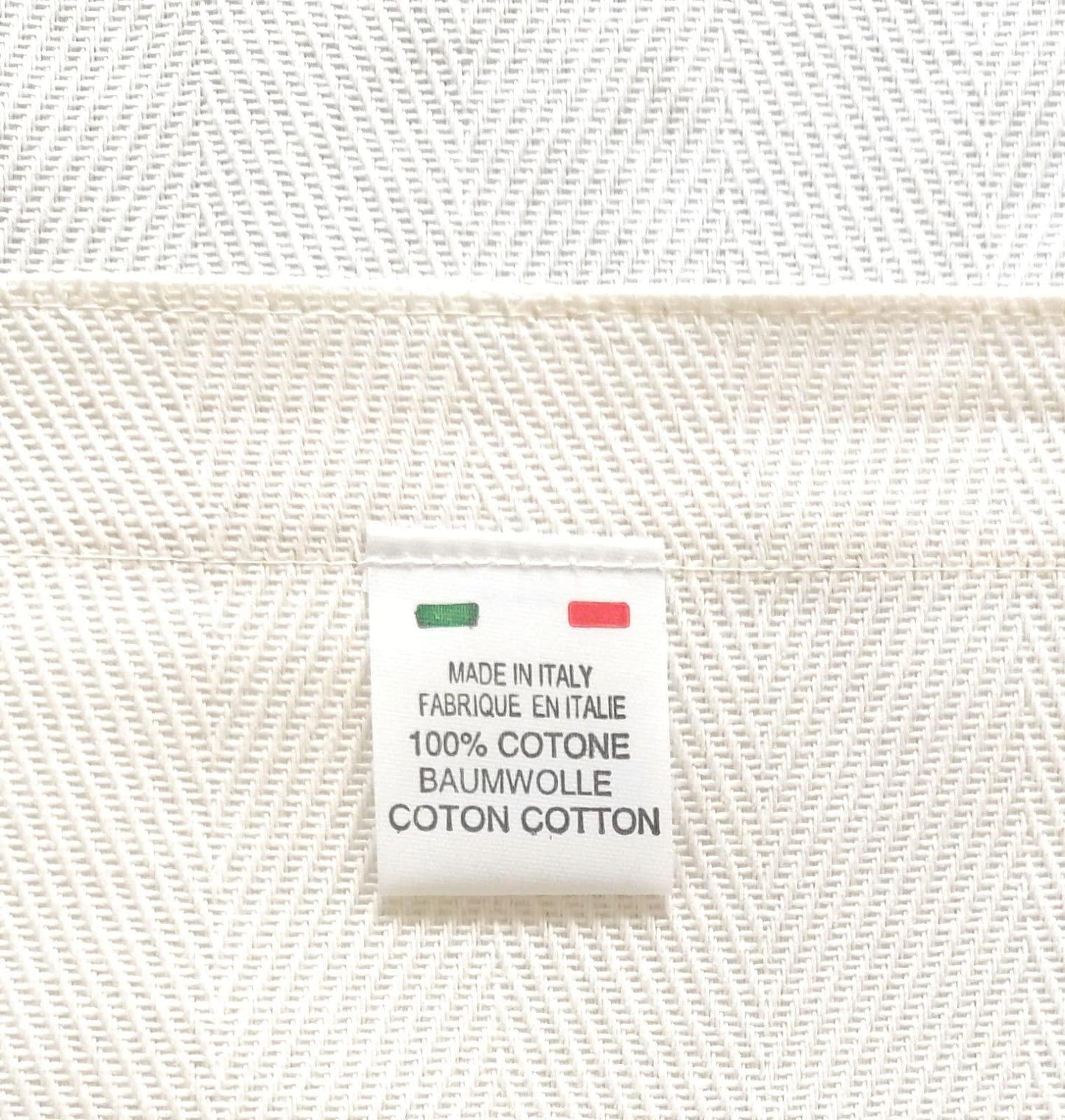 Christmas dish towels hand-embroidered in Italy | Holiday elegance
