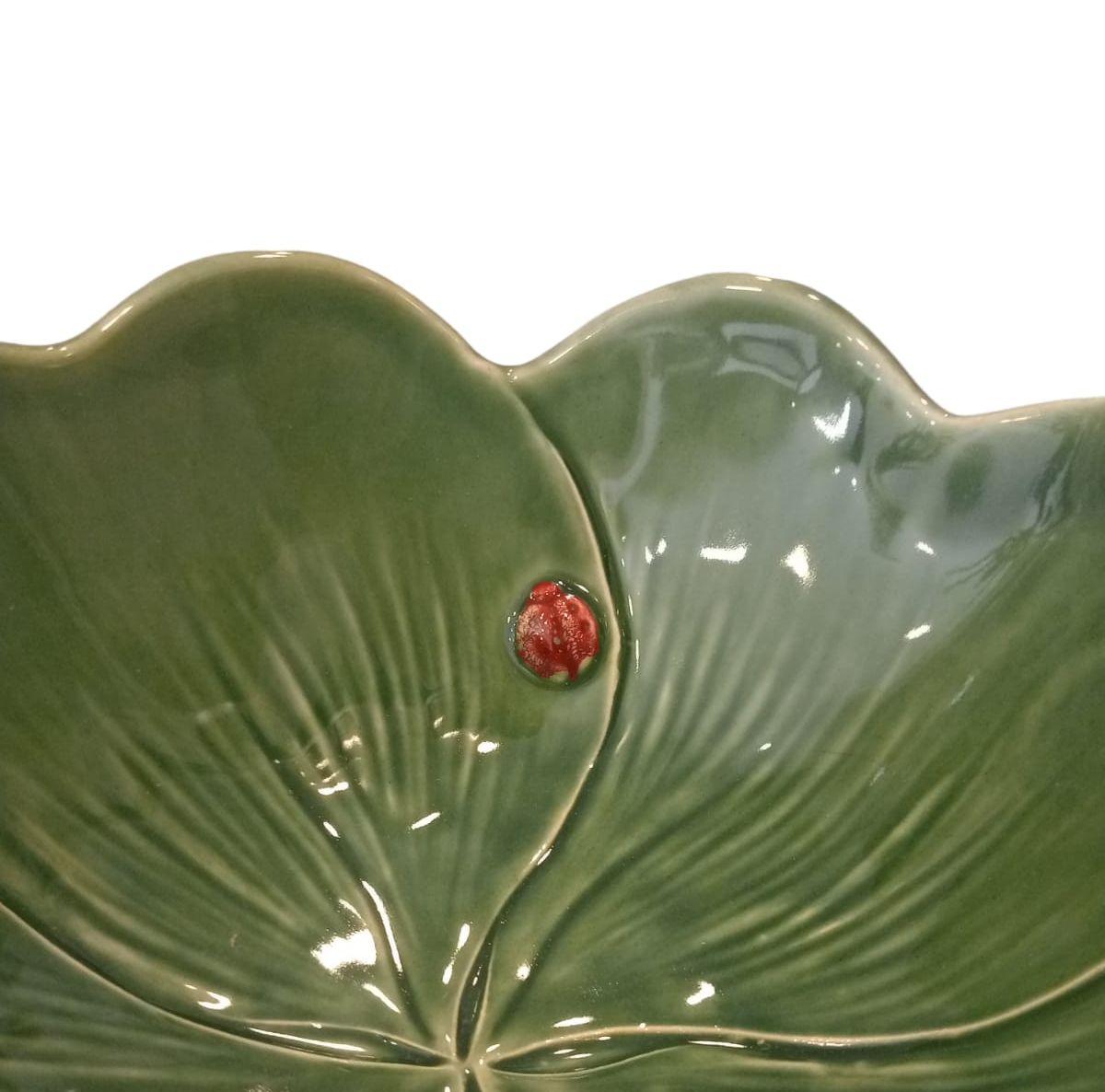 Particolare coccinella insalatiera in ceramica Quadrifoglio Virginia Casa