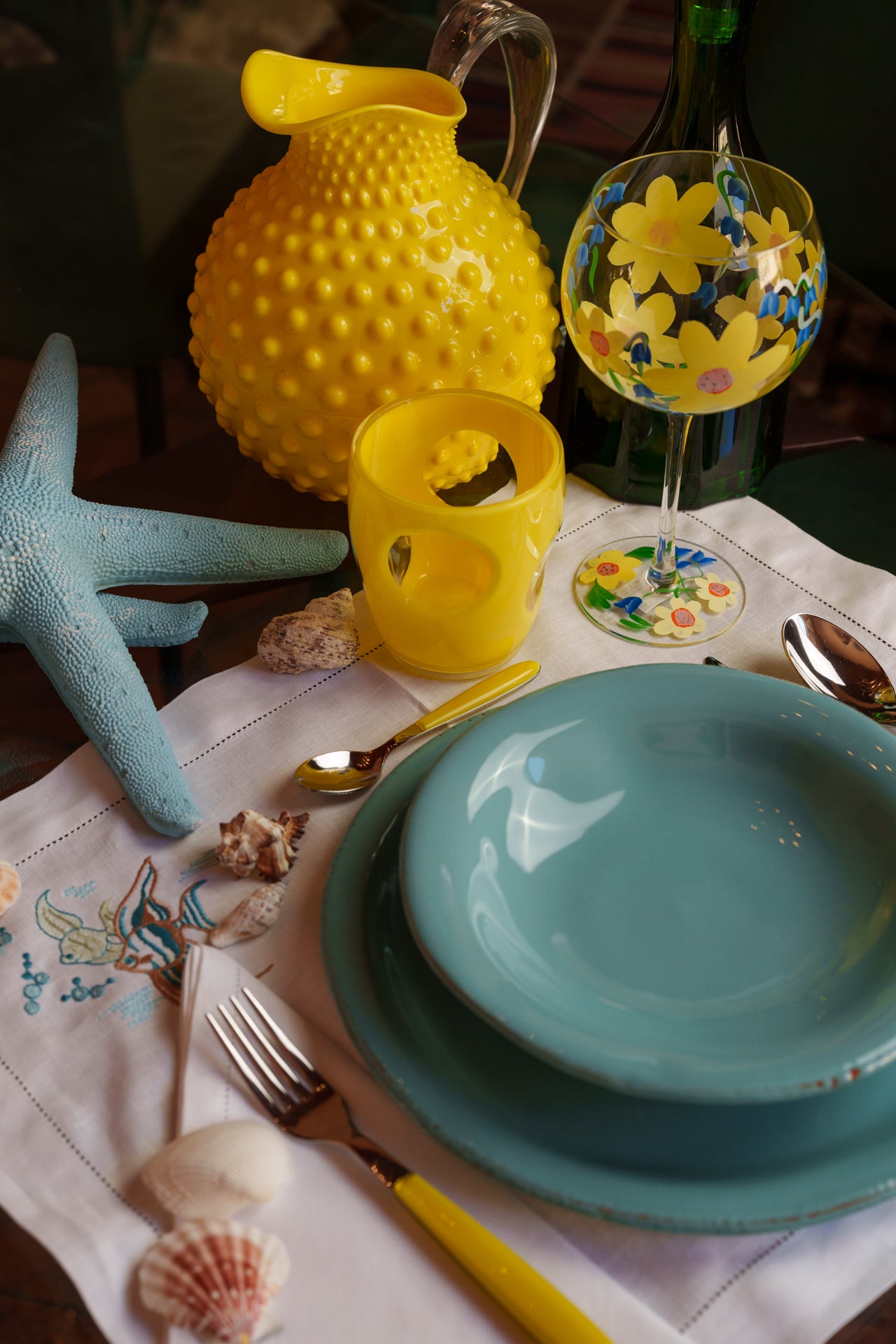 Ceramic fruit plate, Tavolozza collection, made by Virginia Casa Ceramiche