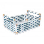 Cassetta portaoggetti Vesta in cristallo acrilico con design moderno, adatta a cucina, bagno, barca, giardino, e spazi outdoor eleganti. Disponibile in due colori: arancione e celeste