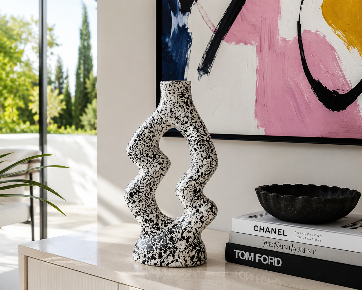 Vaso Scultura Artigianale: eleganza contemporanea per la tua casa