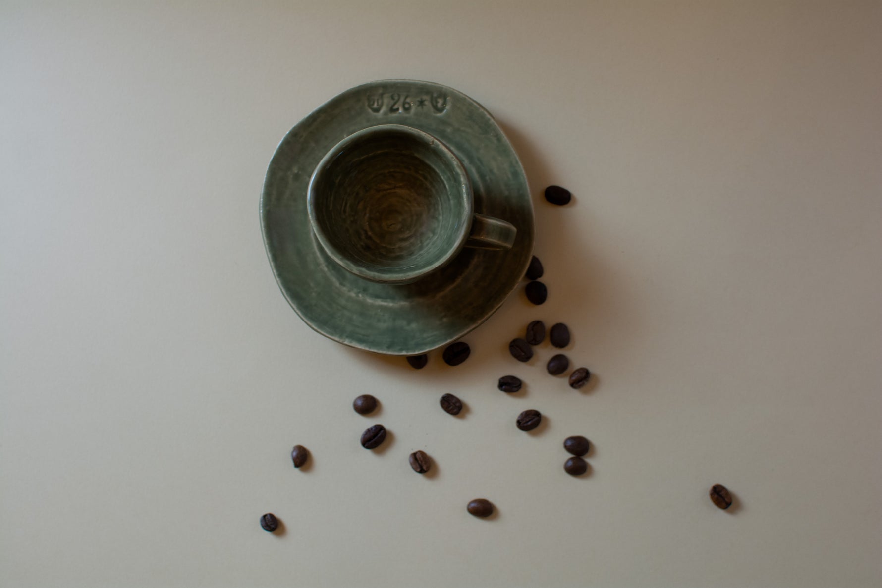 Set tazzina e piattino in ceramica verde salvia Virginia Casa, fatto a mano in Italia