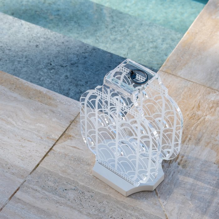 Lanterne en plexiglas Athena – Lumière, élégance et design par Vesta