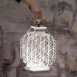 Lampada Atena Vesta ricaricabile in cristallo acrilico inciso, due misure, artigianale e trasparente, design made in Italy