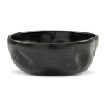 Bolo in terracotta nero opaco Dutch Deluxes con profilo ondulato, fatto a mano
