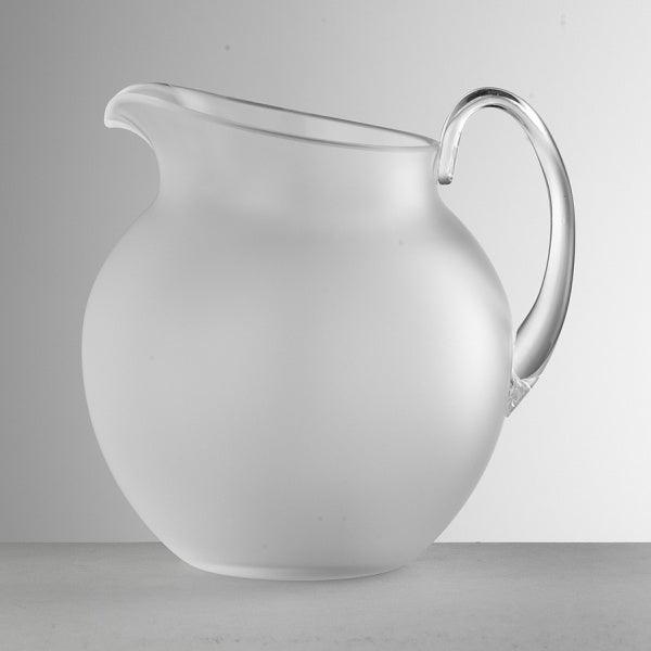 Brocca Plutone Mario Luca Giusti in acrilico effetto frost con manico trasparente, design elegante e resistente, disponibile in vari colori