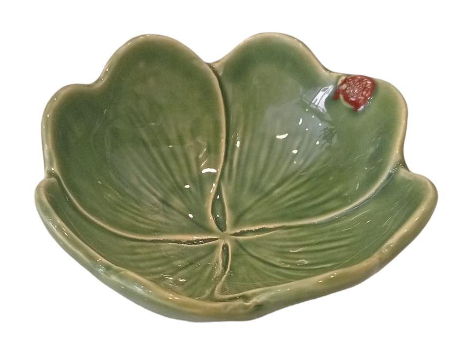 Coppetta Quadrifoglio Virginia Casa Ø18 cm in ceramica artigianale italiana, forma quadrifoglio vista dall'alto