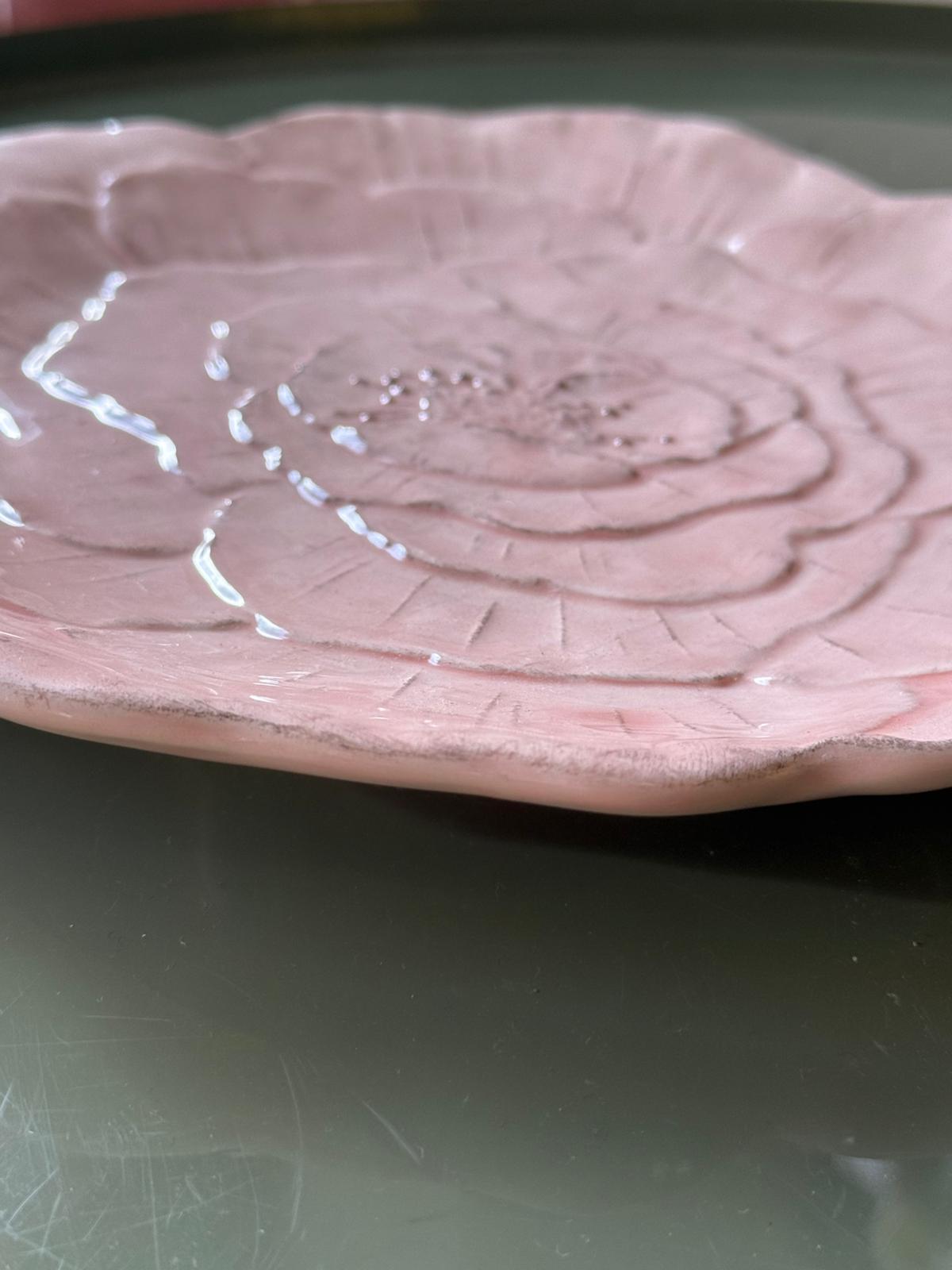 Piattino Rosa – poesia e artigianalità sulla tavola