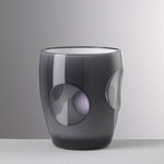 Bicchiere Fish Eye grigio in acrilico con oblò trasparenti, design estivo Mario Luca Giusti