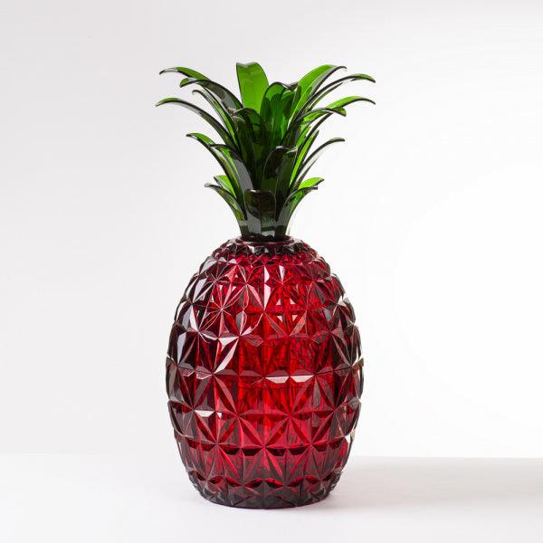 Melissa Mario Luca Giusti porta posate ananas in acrilico rosso rubino con corona verde, oggetto di design iconico e scenografico