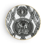 Piatto fondo Simone Guidarelli Hellenic in porcellana bianco e nero con dettagli classici e bordo oro.