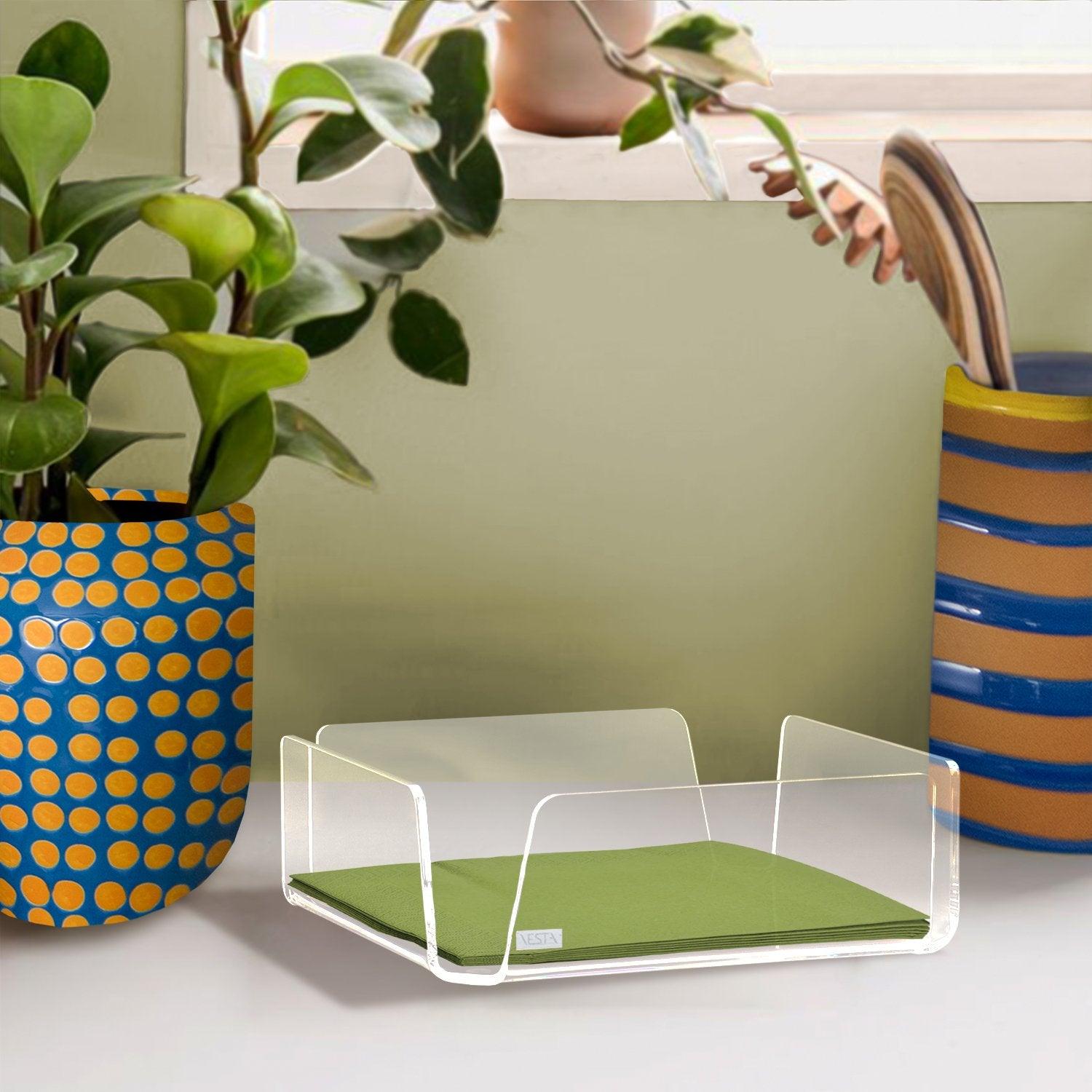 Portatovaglioli design moderno Vesta in acrilico trasparente , lavorato a mano in Italia, disponibile in tre colori eleganti

