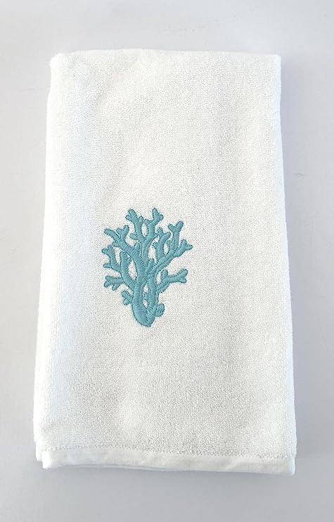 Asciugamano ospite in spugna bianca con ricamo corallo azzurro Made in Italy – Linea Coralli