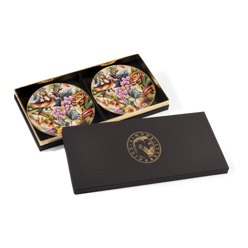 Set di 2 piattini pane  rose Exotic Jungle di Simone Guidarelli con confezione regalo nera e dettagli oro.

