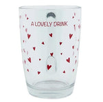 Tazza in vetro con cuori rossi e scritta "A Lovely Drink", vista frontale, lavabile in lavastoviglie
