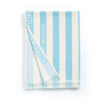 Telo mare Delmor Green Petition a righe azzurro e bianco, 100% riciclato

