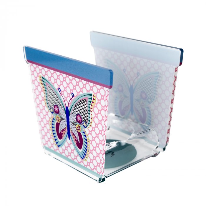 Vasetto JOY in acrilico decorato con farfalla, mostrato lateralmente e vuoto per evidenziare struttura e dettagli.