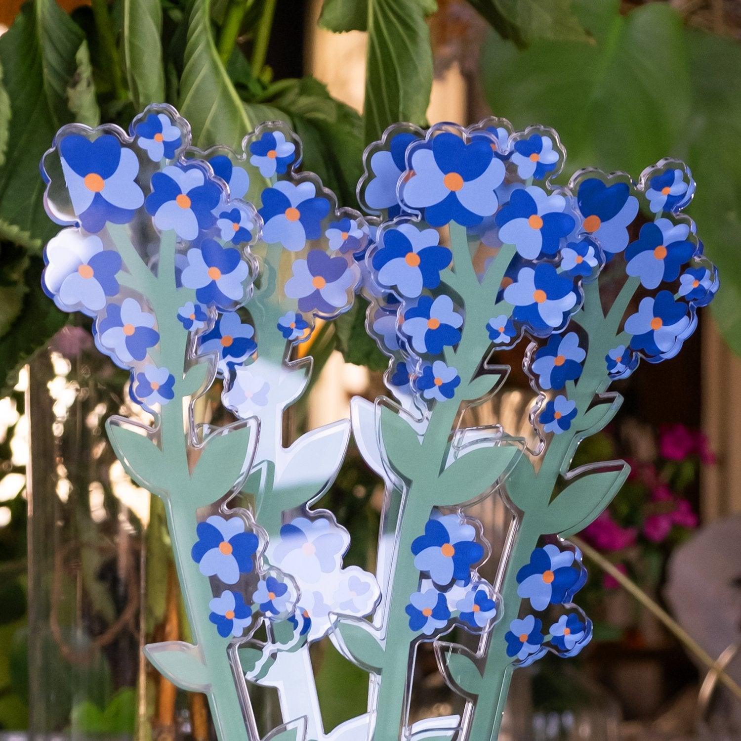 Bouquet Nontiscordardimé Funny Flowers di Vesta in plexiglass, simbolo di ricordo e legame